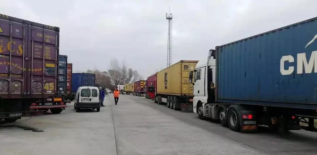 1545813158659104.jpg 4.jpg